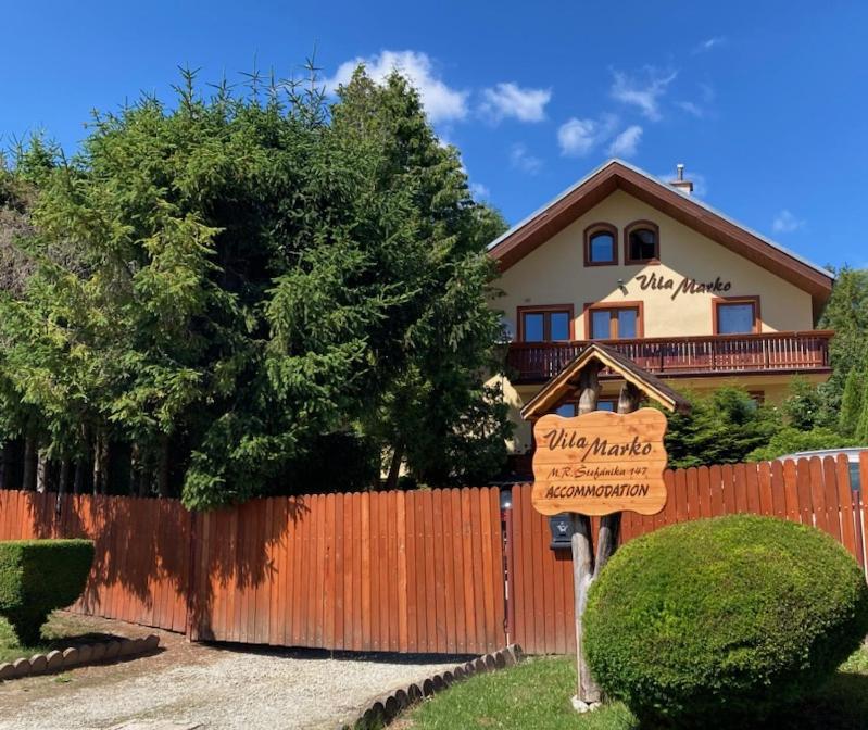 维拉马尔科酒店 Nová Lesná 外观 照片